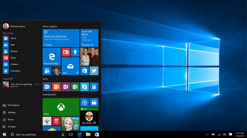 Windows 10 (2015) : Retour au début: Windows 10 ramène le menu Démarrer familier, et introduit quelques nouvelles fonctionnalités comme Cortana, Microsoft Edge, et la Xbox Un streaming sur PC. Il est plus soigneusement conçu pour les ordinateurs portables et les tablettes hybrides, et Microsoft a opté pour un système Windows comme un modèle de services à garder à jour régulièrement à l'avenir.